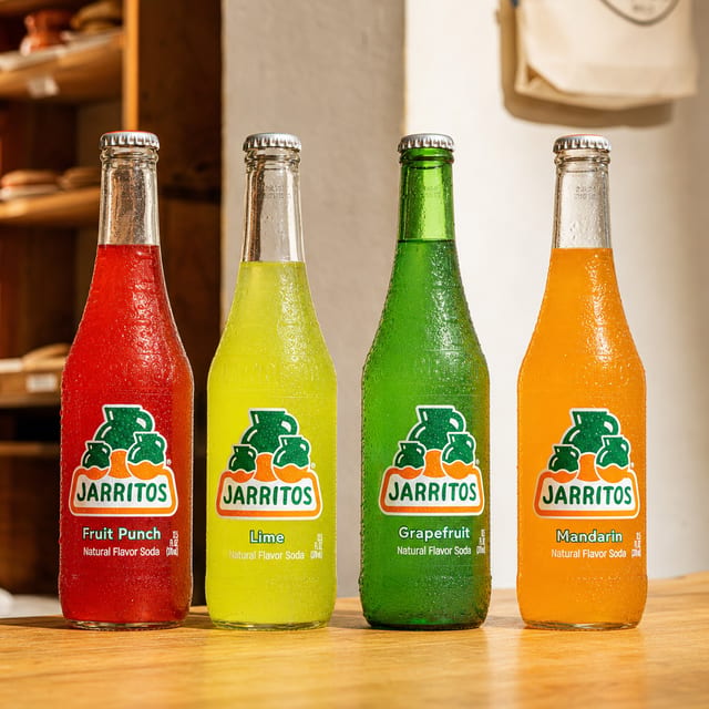 Jarritos.