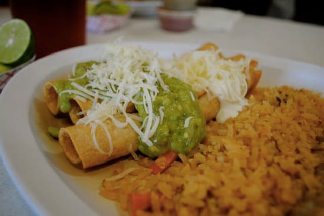 Taquito Plate.